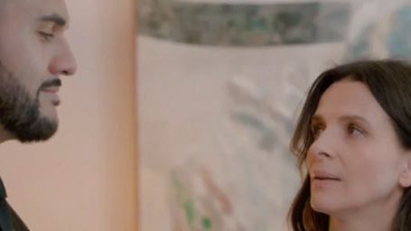 image de la news Dix pour cent : premières images de la saison 2 avec Juliette Binoche et Camille Cottin