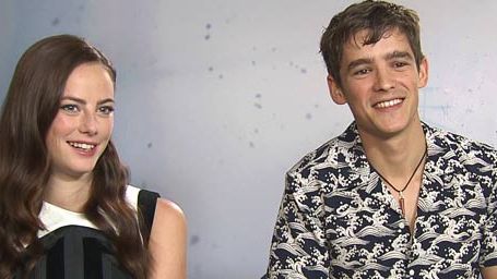 image de la news Pirates des Caraïbes : qui sont Brenton Thwaites et Kaya Scodelario, les nouveaux héros de la saga ?
