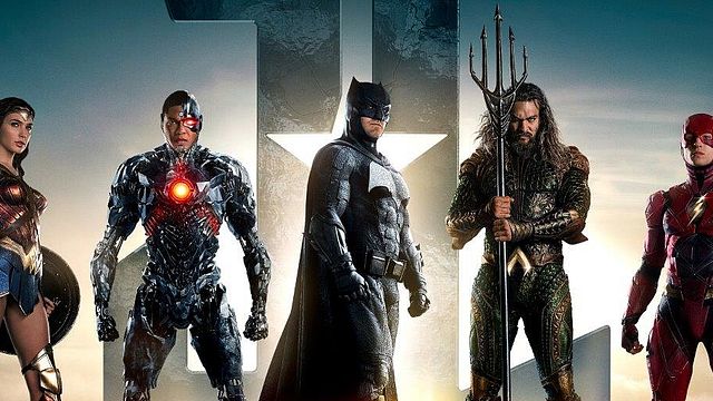 image de la news Justice League : l'implication de Joss Whedon, la moustache d'Henry Cavill… Le point sur les reshoots