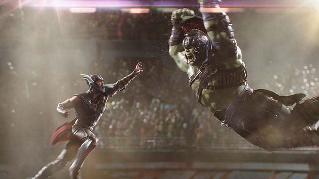 image de la news Thor Ragnarok : de nouvelles images du duel Thor-Hulk