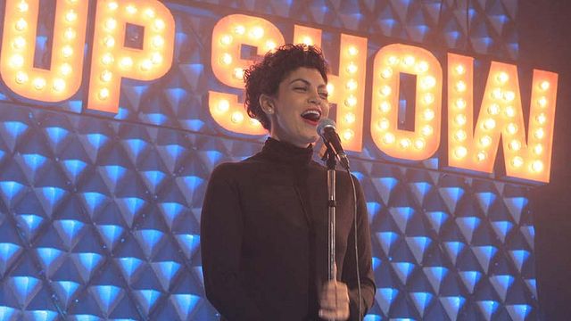 image de la news C'est tout pour moi : Nawell Madani dévoile le film de sa vie en 6 vidéos