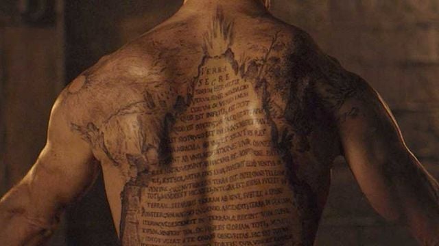 image de la news Dark : mais que signifie le tatouage de Noah ?