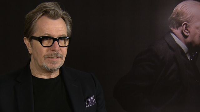 Les Heures sombres : "Je n'avais jamais pensé jouer Churchill", déclare Gary Oldman