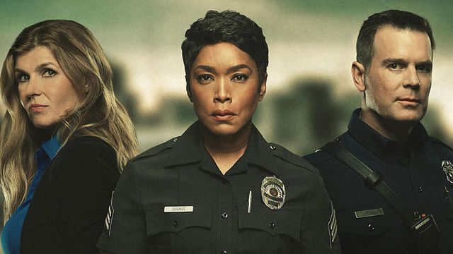 image de la news 9-1-1 : que pense la presse américaine de la nouvelle série de Ryan Murphy ? 