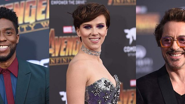 image de la news Avengers : avant d'affronter Thanos, Scarlett Johansson, Robert Downey Jr. et Chadwick Boseman prennent la pose