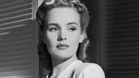 image de la news Hollywood, machine à broyer : Frances Farmer, de la gloire à l'asile psychiatrique