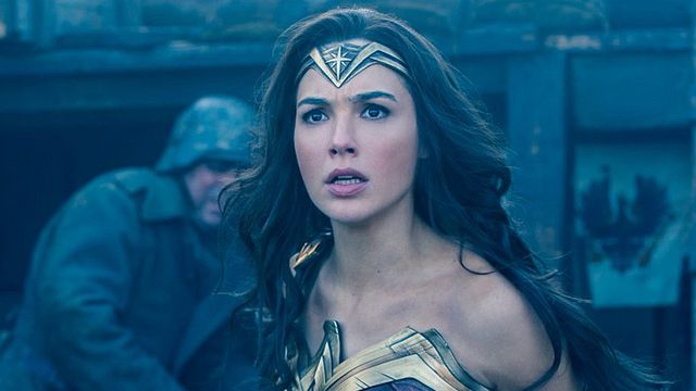 image de la news Wonder Woman 2 repoussé à 2020, Charlie's Angel prend sa place