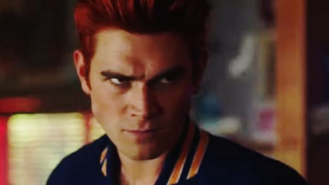 image de la news Riverdale saison 3 : un personnage fait son grand retour dans la bande-annonce du prochain épisode