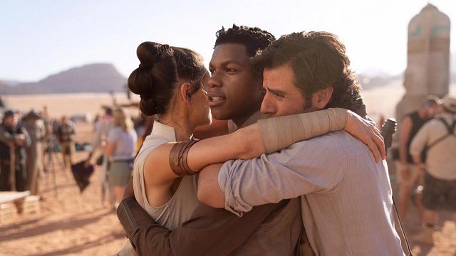 image de la news Star Wars : une nouvelle photo pour accompagner le clap de fin de l'Episode IX