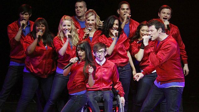 image de la news Glee : les retrouvailles des acteurs... pour un karaoké A Star is Born !