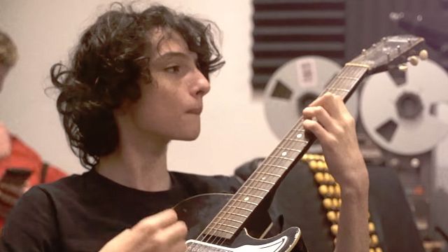 image de la news Stranger Things : des pizzas pour Steve, un groupe de rock pour Mike... Les insolites des stars de la série Netflix