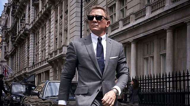 image de la news James Bond 25 : affiche officielle de No Time To Die / Mourir peut attendre