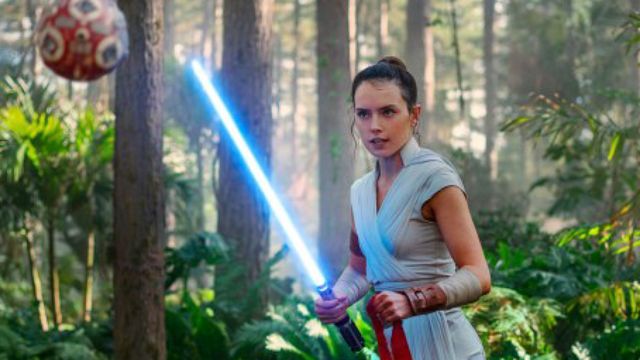 image de la news Star Wars : les trois trilogies en couverture du magazine Entertainment Weekly