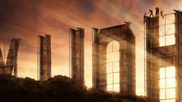 image de la news Hollywood sur Netflix : à quoi ressemblaient les vraies stars de l'époque ?