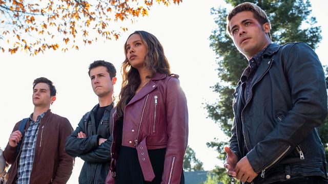 image de la news 13 Reasons Why sur Netflix : qui est mort dans l'ultime saison ? [SPOILERS]