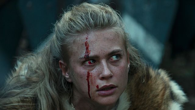 image de la news Barbares sur Netflix : qui est Jeanne Goursaud, l'interprète de Thusnelda ?