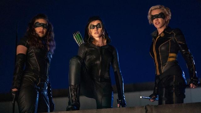 Green Arrow and the Canaries : le spin-off d'Arrow abandonné par CW