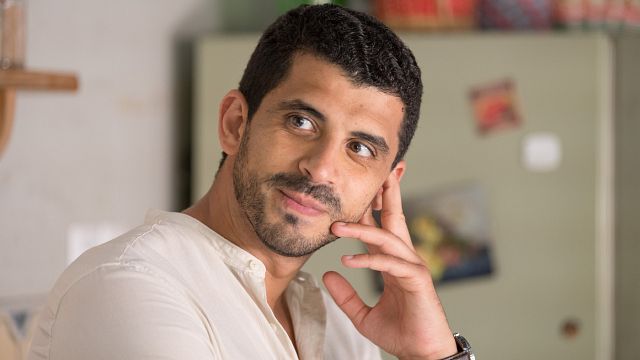 Un Si Grand Soleil 16 Mai 2022 Malik Elakehal El Miliani - AlloCiné