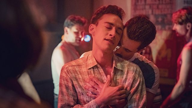 image de la news It's a Sin sur CANAL+ : "Après ma mort, j'espère qu'il existera tous types de séries queer"