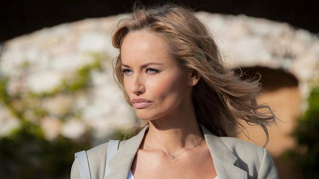 image de la news Plus belle la vie : Adriana Karembeu rejoint la série de France 3 dans un rôle récurrent