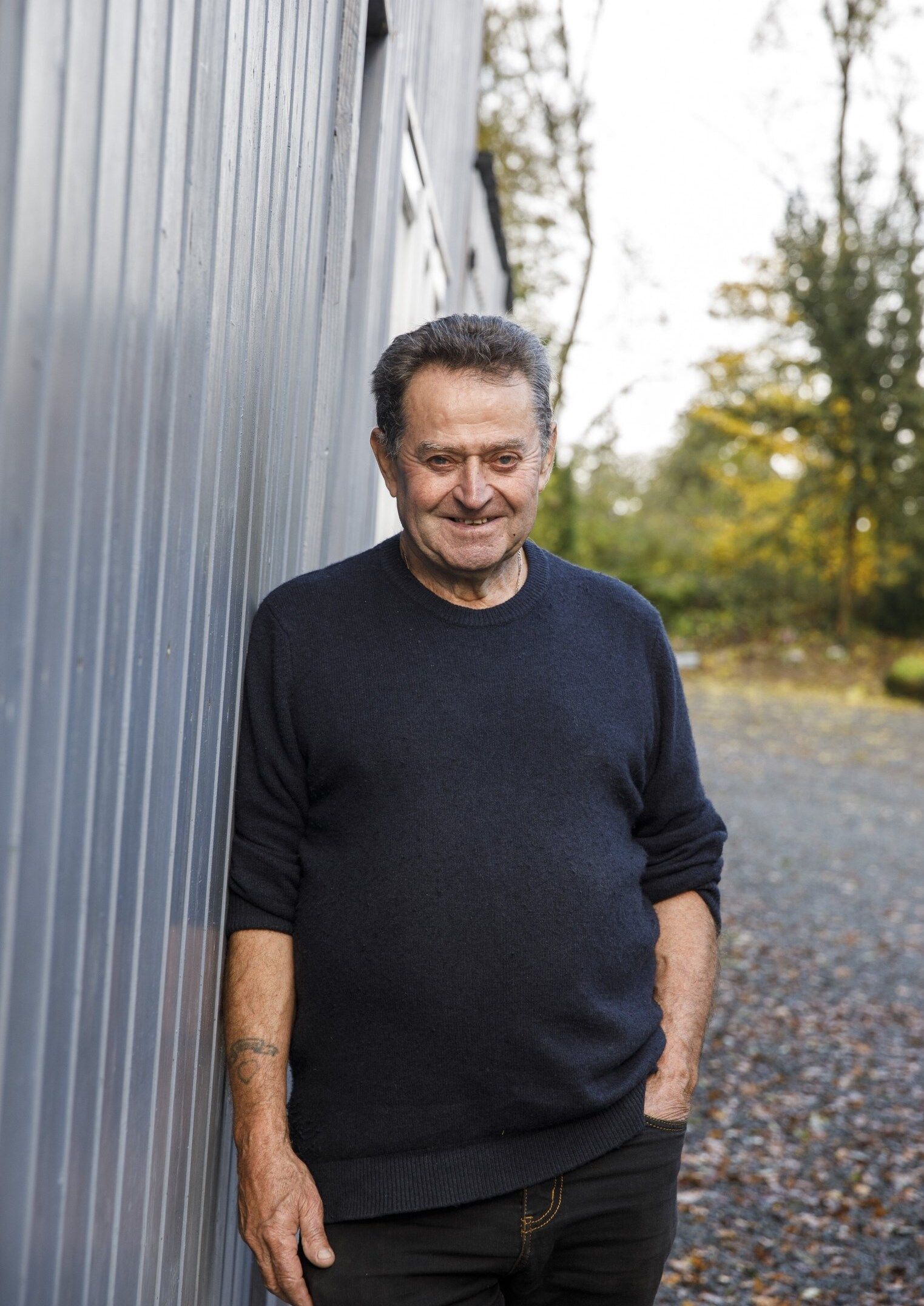 L'amour est dans le pré 2024 (portrait) : qui est Gilles dit “Gillou”, cet éleveur à la retraite qui cherche le bonheur à 70 ans ? - TV ACTU by AlloCiné