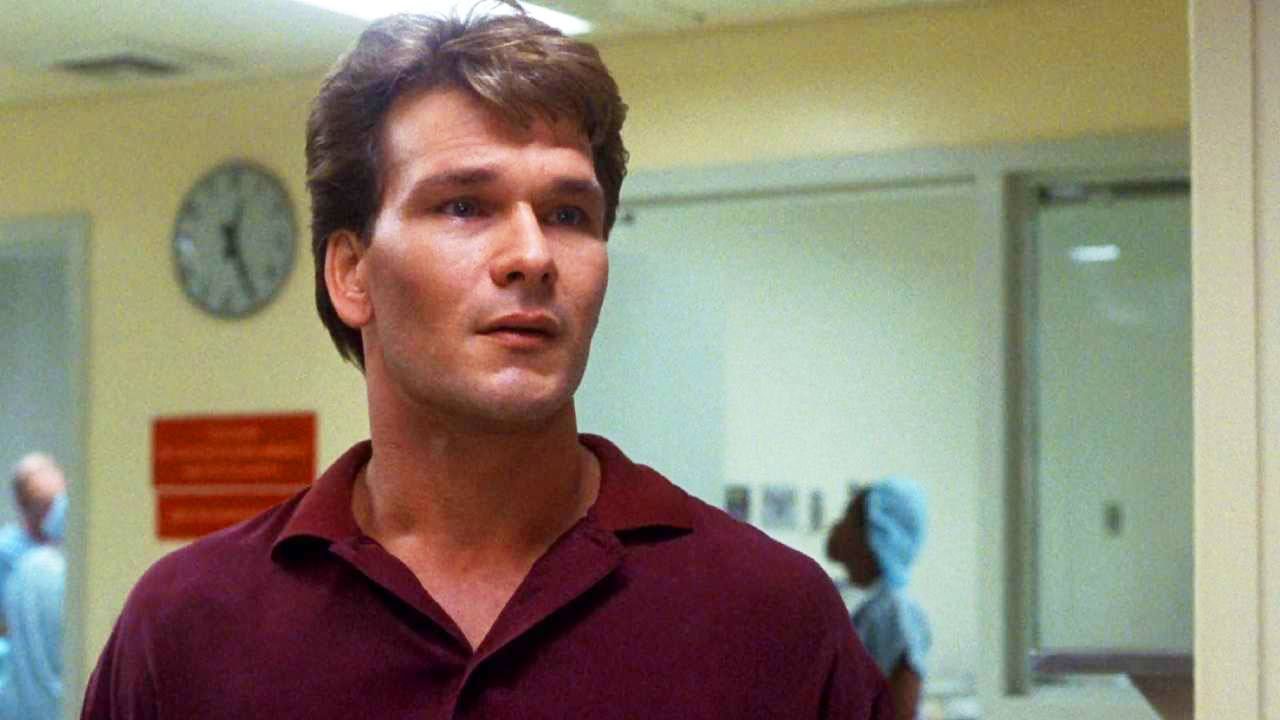 Selon AlloCiné, Patrick Swayze a vécu intensément le tournage de Ghost, un de ses grands classiques — Cinéma & Films