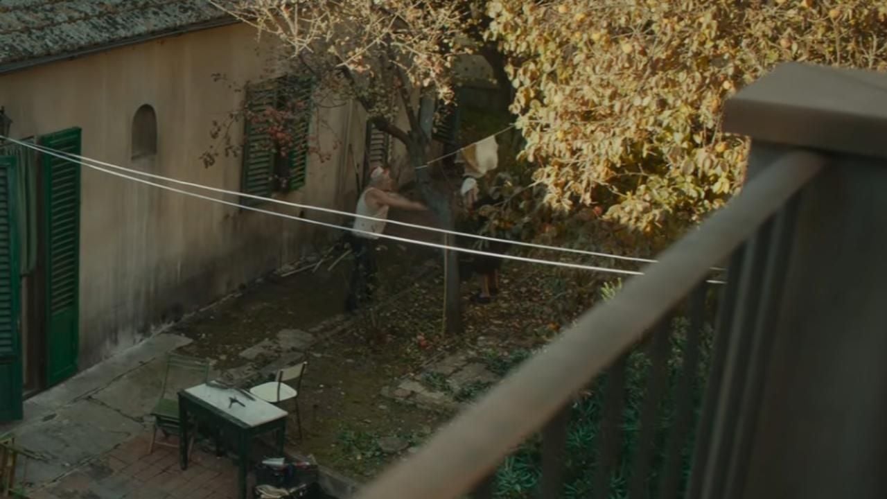 Pietro Pacciani apparaît au loin dans cette scène