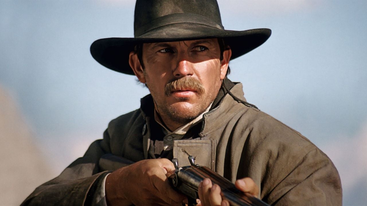 32 years ago, Kevin Costner did everything he could to release this competitor with impressive acting!