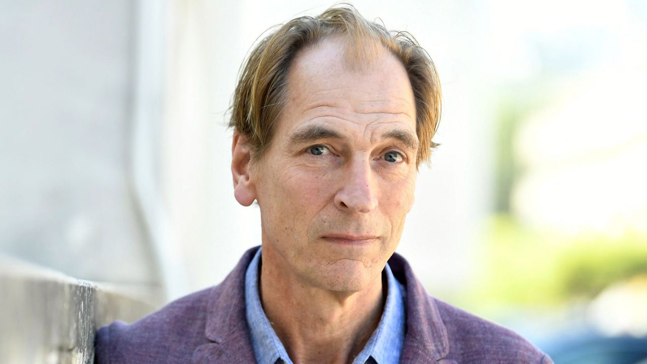 Julian Sands