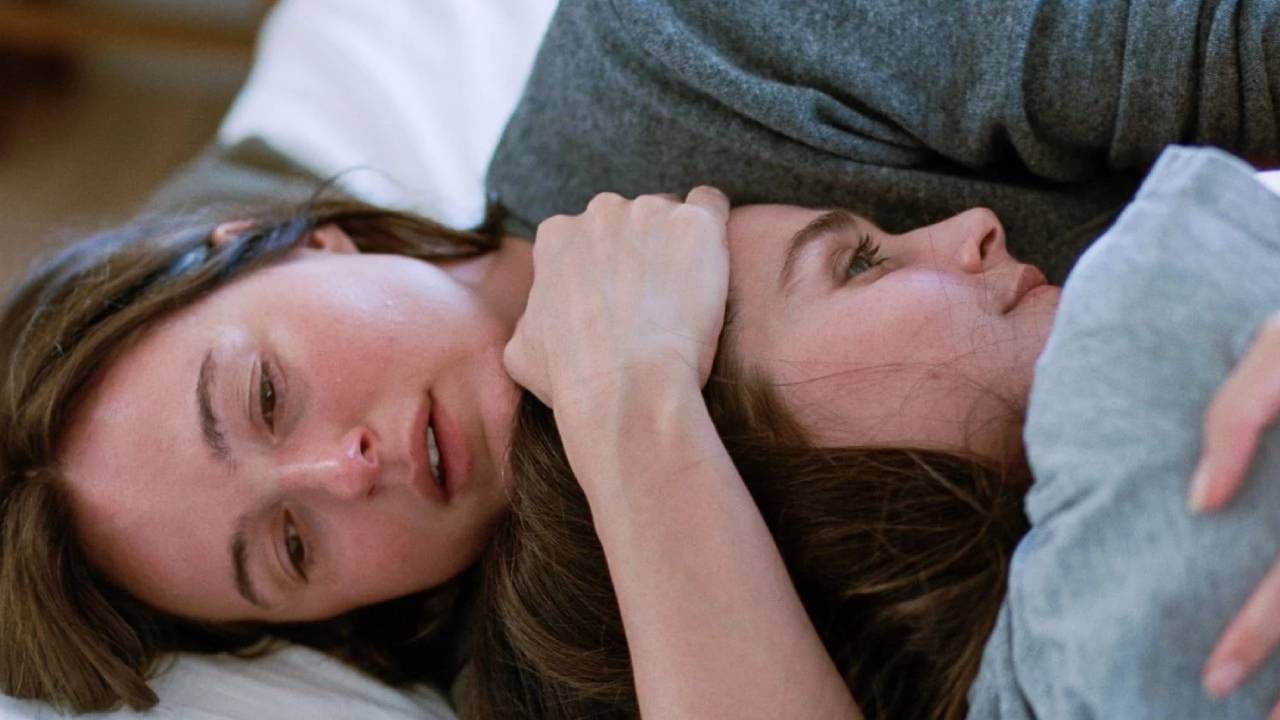 After Julie (Chapter 12), why is the sentimental value, the new Joachim Trier, is very different?