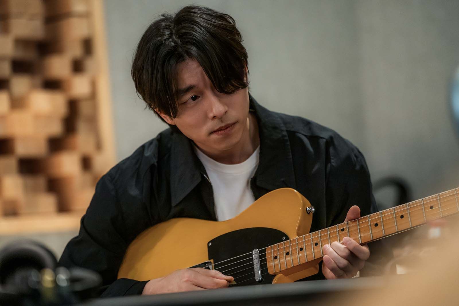 Pour seul bagage : Photo Gong Yoo - 5 sur 15 - AlloCiné