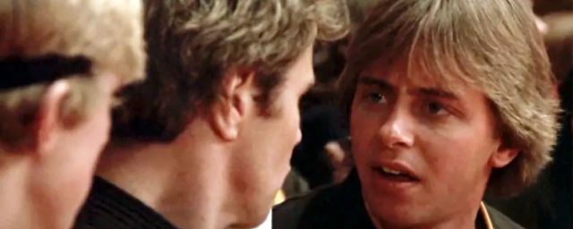 Bobby Brown a remporté l'unique match qu'il a disputé dans le premier film Karaté Kid