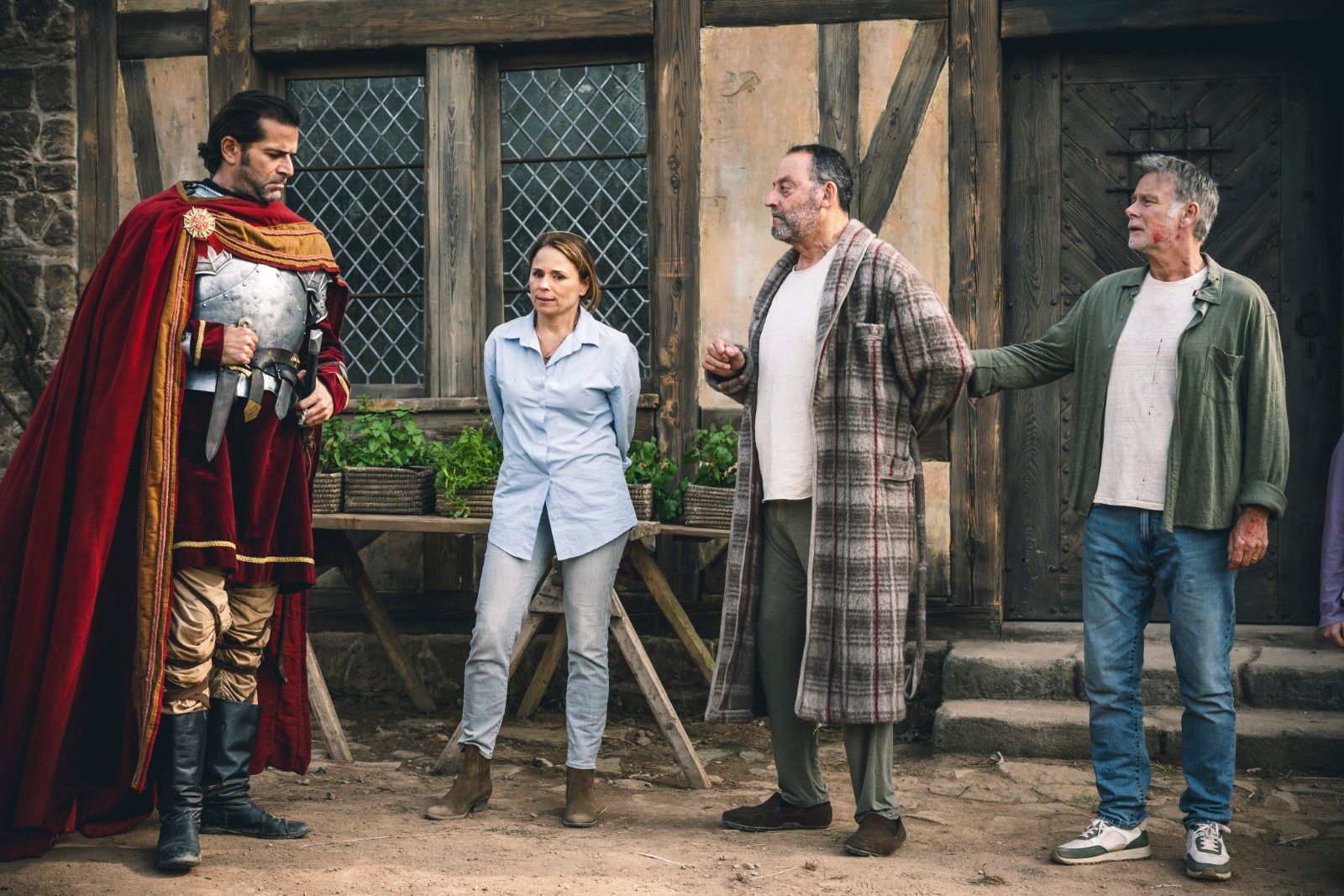 Photo de Jean Reno LoupsGarous Photo Suzanne Clément, Jean Reno, Franck Dubosc, Grégory