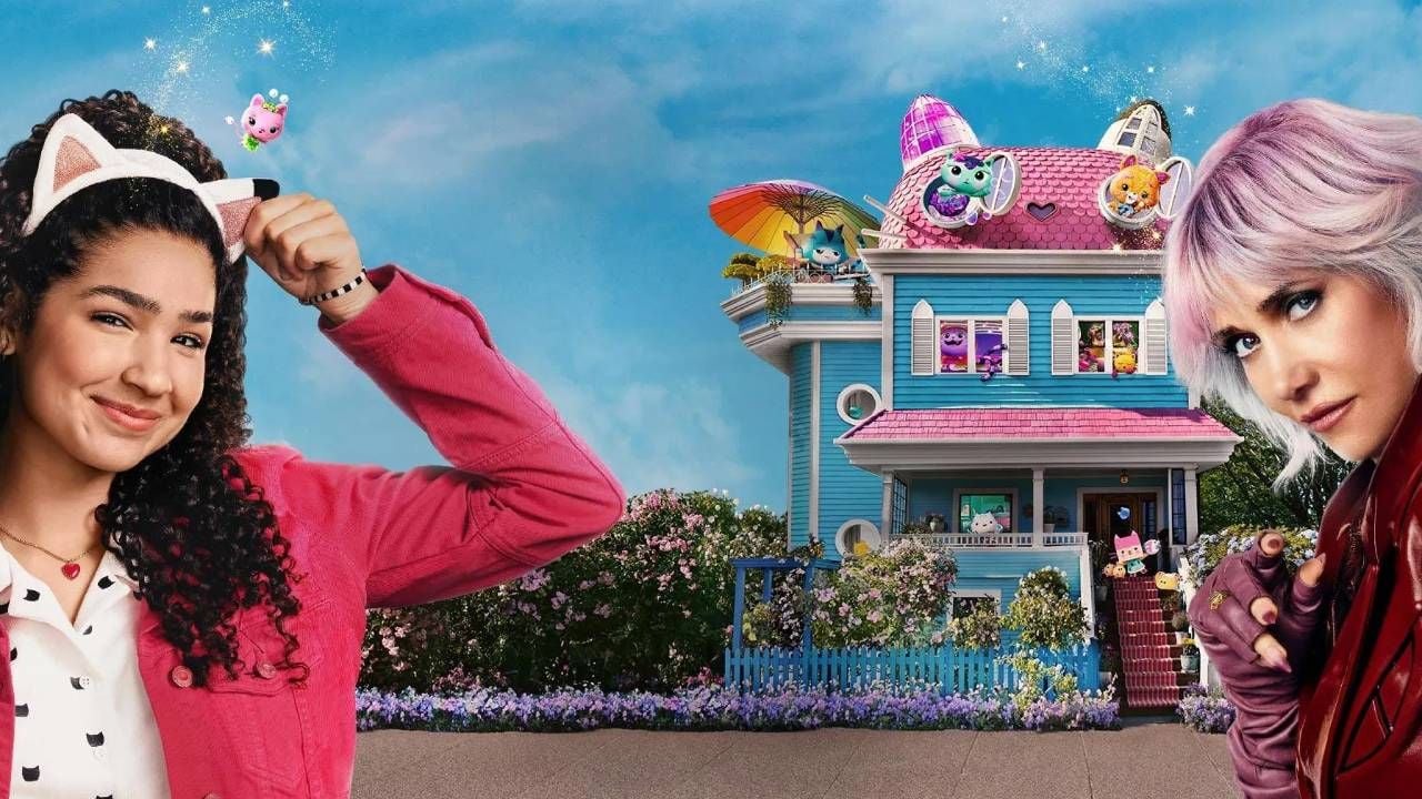 GABBY AND MAGIC HOUSE: This is a favorite series of children on Netflix and it comes first in the cinema!