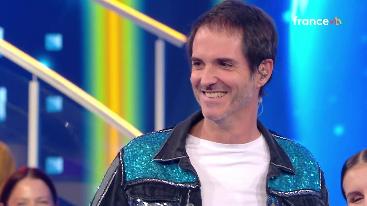 N'oubliez pas les paroles : "C'est fou", Fabien Haimovici fait une première  dans l'émission ! Nagui sans voix - TV ACTU by AlloCiné