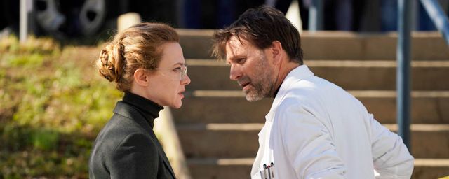 Marie face à Charles, incarné par Thomas Jouannet.