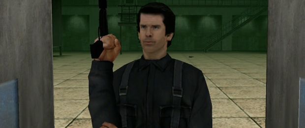 Et oui, c'est Pierce Brosnan dans Goldeneye, le jeu vidéo.