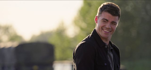 Gabriel Basso dans The Night Agent