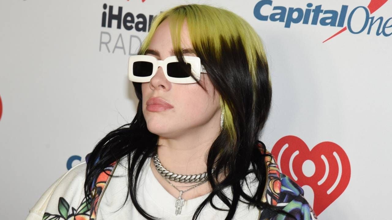 Premières images : la star de la pop Billie Eilish décroche un premier rôle au cinéma dans une adaptation d'un roman de référence