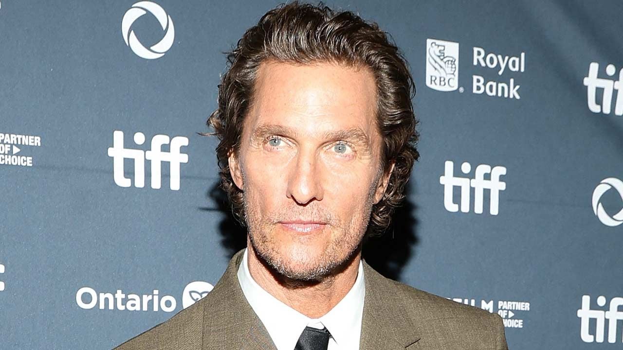 "Une merveille, à la fois intelligente et spectaculaire" : noté 4,5 sur 5, c'est le meilleur film de Matthew McConaughey et l'un des plus grands films de science-fiction de tous les temps !