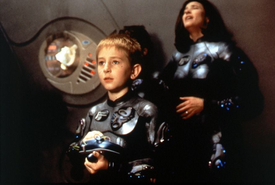 Perdus Dans L Espace Bande Annonce Vf Photo du film Perdus dans l'espace - Photo 7 sur 12 - AlloCiné
