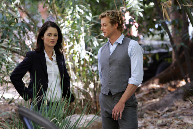 Mentalist Photo Simon Baker Robin Tunney 497 Sur 555 Allociné