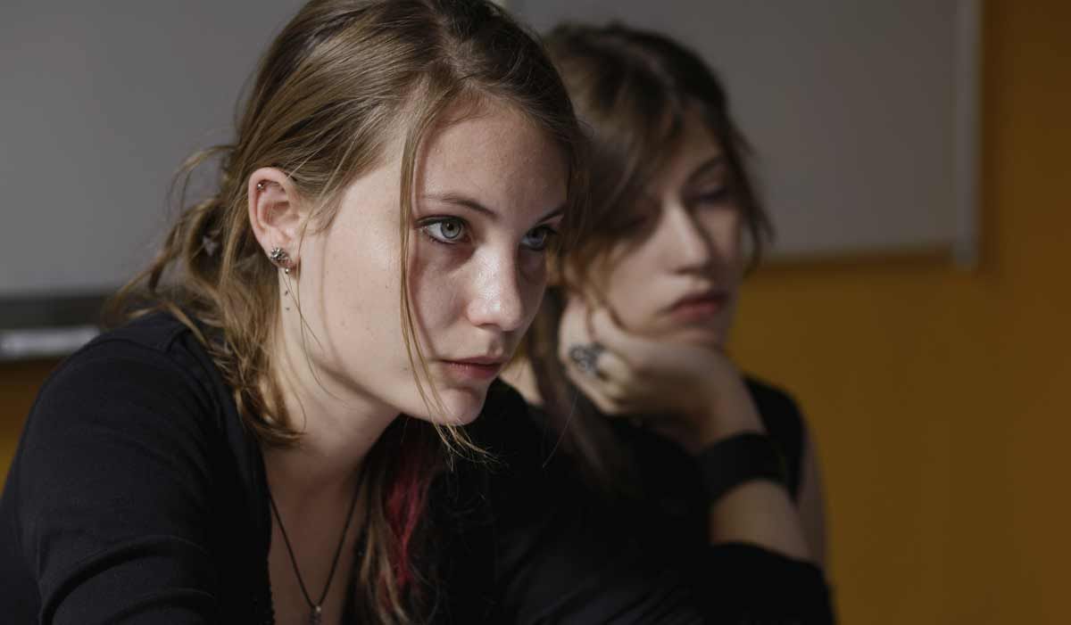 Les 7 Vie De Lea Streaming Photo de Elise Lhomeau - Des filles en noir : Photo Elise Lhomeau, Léa