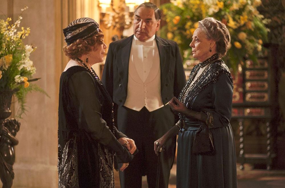 Maggie Smith Films Et Programmes Tv Photo de Maggie Smith - Photo Jim Carter, Maggie Smith, Shirley