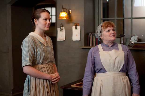 Downton Abbey Saison 3 Streaming Gratuit Poster Downton Abbey saison 3 - Affiche 46 sur 322 - AlloCiné