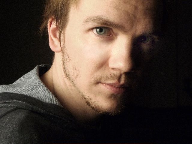 Photo du film La chambre des suicidés - Photo 2 sur 5 - AlloCiné