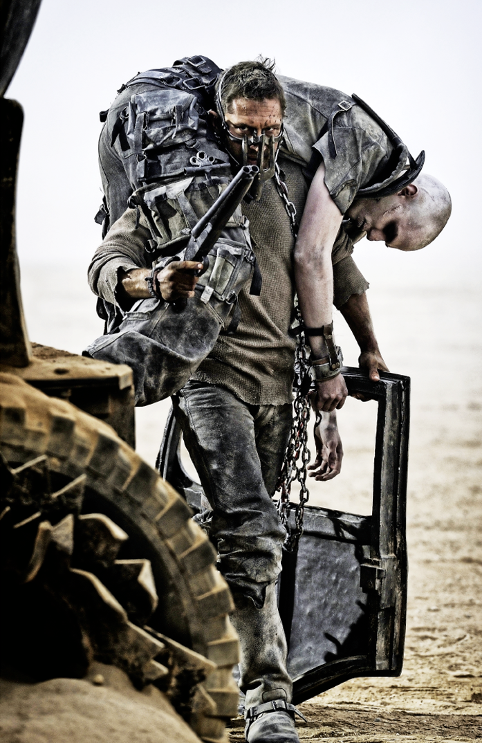 The Divine Fury Vostfr Mad Max Fury Road : nouvelles photos crasseuses et badass - Actus Ciné
