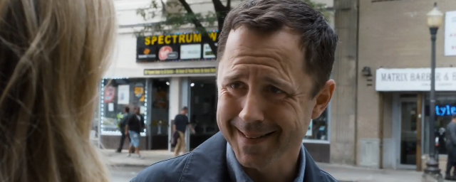 Films Et Séries Tv Avec Bryan Cranston Sneaky Pete : la série de Bryan Cranston s'offre une nouvelle bande