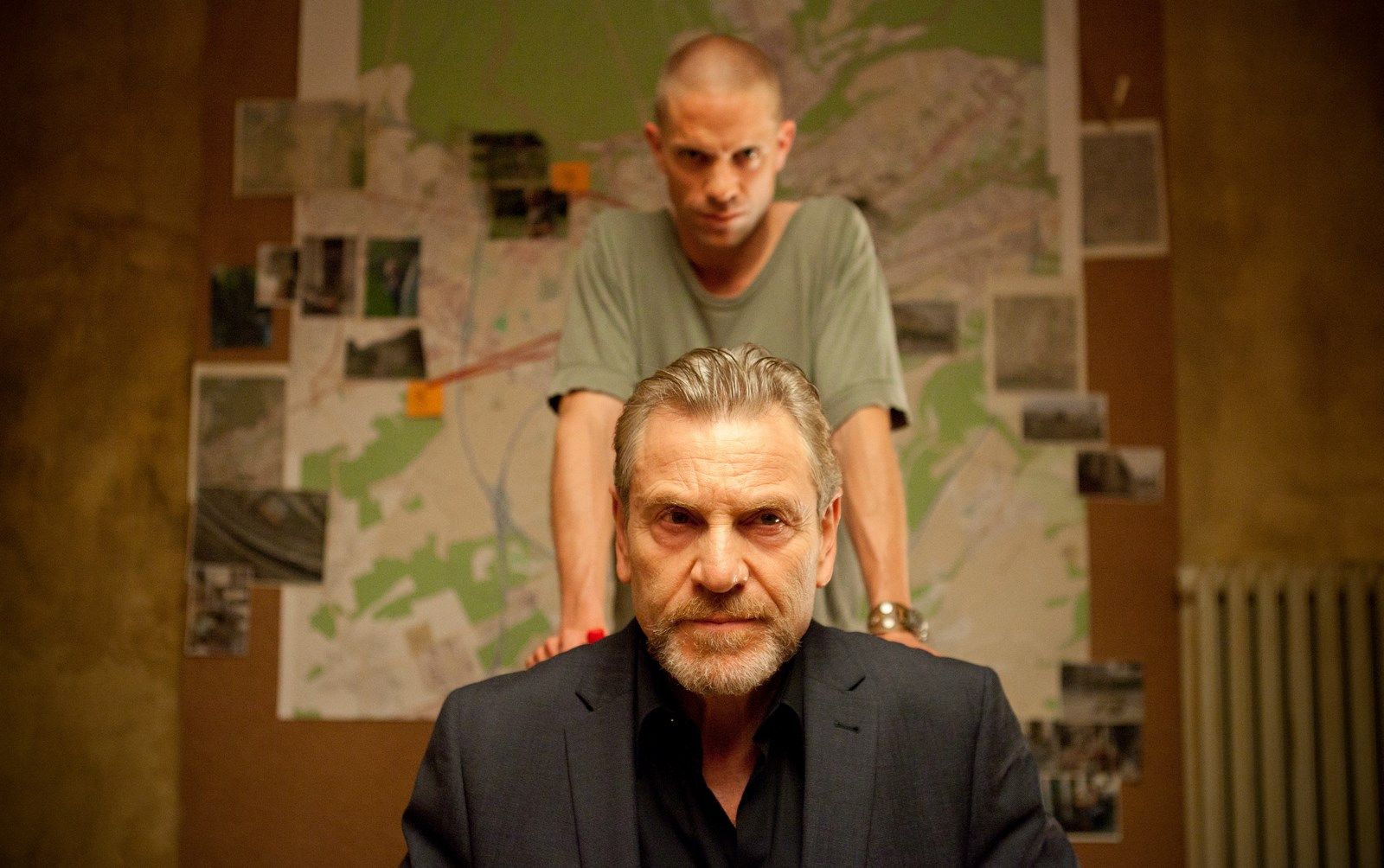 Tchéky Karyo Films Et Programmes Tv Photo de Tchéky Karyo - Les Brigands : Photo Tchéky Karyo - AlloCiné