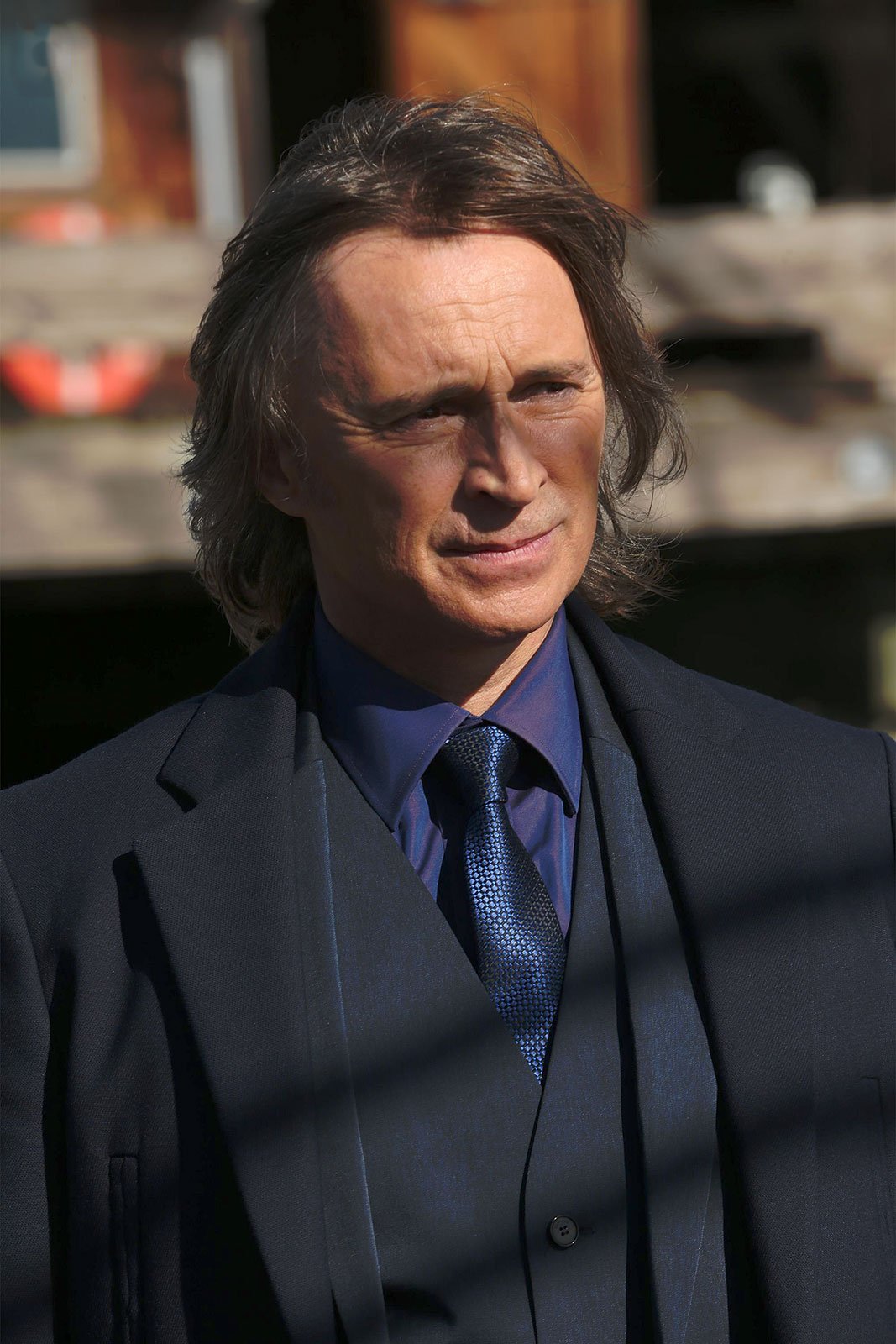 Robert Carlyle bond